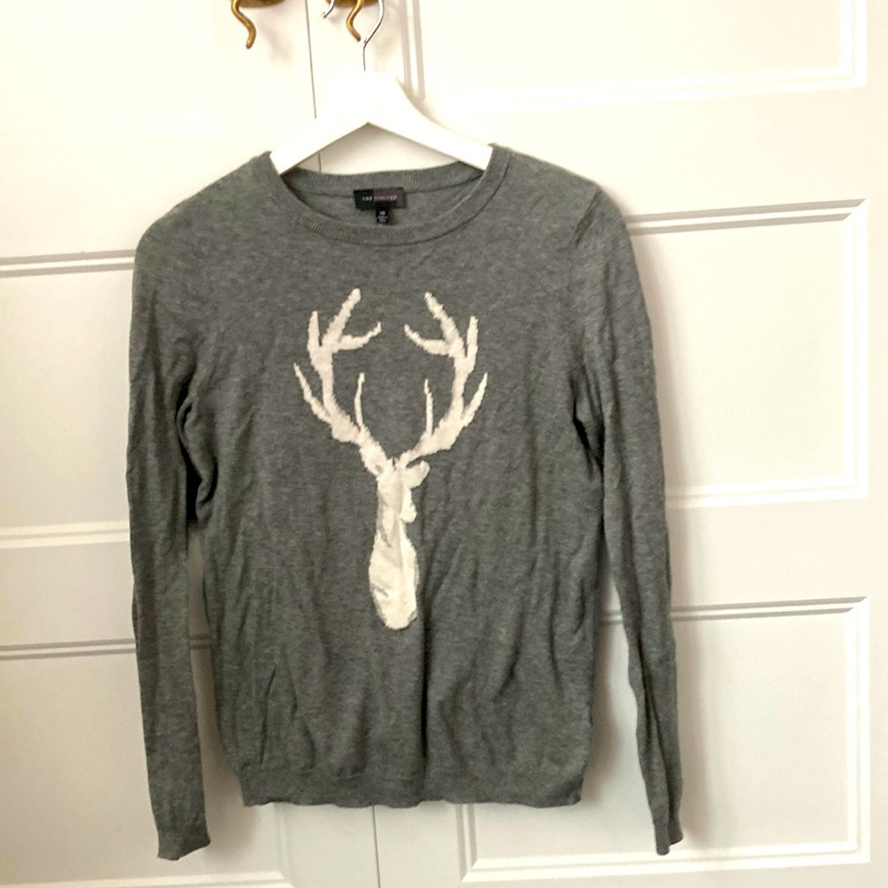 Limited XS reindeer sweater